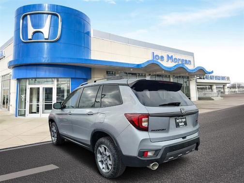 Lunar Silver Metallic 2023 Honda Passport TrailSport