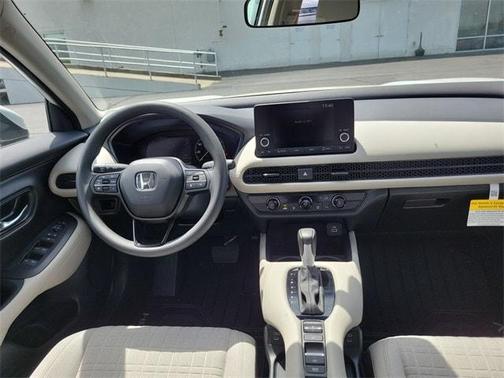 2025 Honda HR-V LX