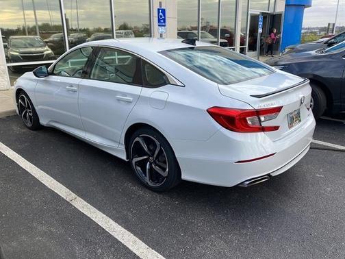 2022 Honda Accord Sport SE