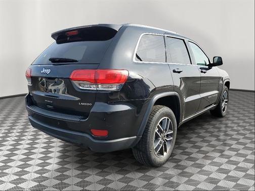 2019 Jeep Grand Cherokee Laredo