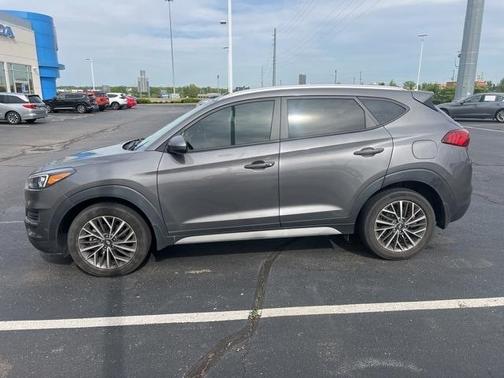 2021 Hyundai TUCSON SEL