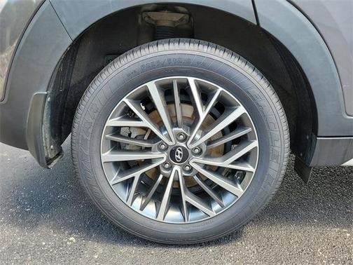 2021 Hyundai TUCSON SEL