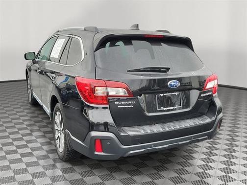 2019 Subaru Outback 2.5i Touring