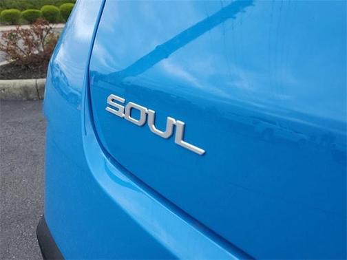 2023 Kia Soul S