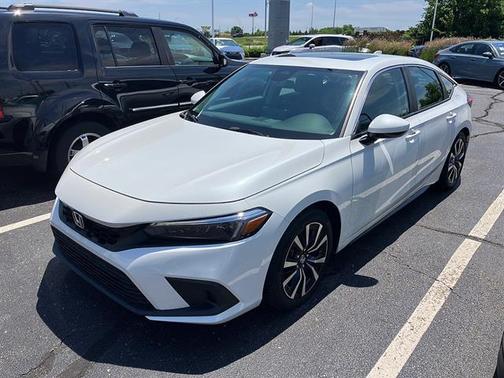 Platinum White Pearl 2023 Honda Civic EX-L