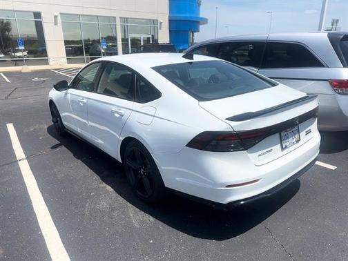2023 Honda Accord Hybrid Sport-L