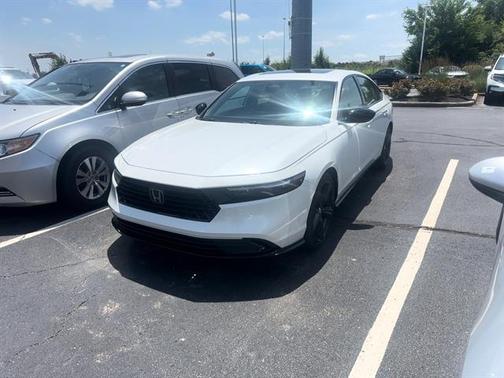2023 Honda Accord Hybrid Sport-L
