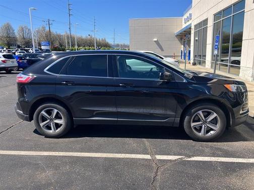 Agate Black 2023 Ford Edge SEL