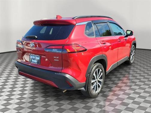 2023 Toyota Corolla Cross XLE