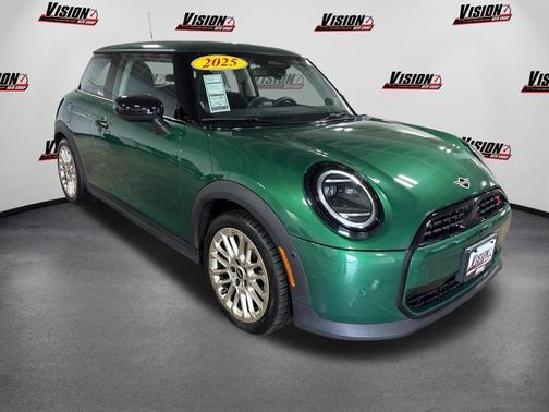 British Racing Green IV Metallic 2025 MINI Hardtop Cooper S
