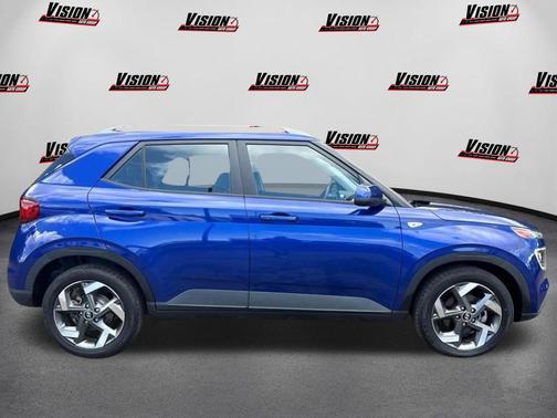 2022 Hyundai VENUE Limited
