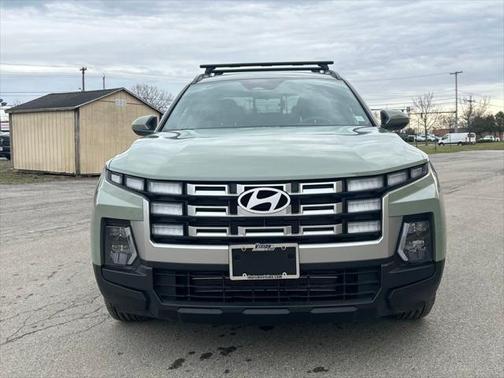 2025 Hyundai SANTA CRUZ SEL Activity