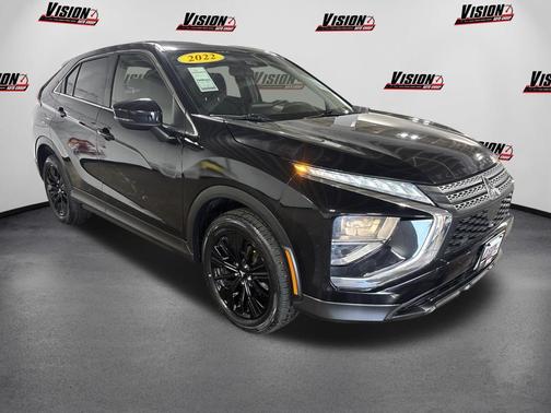 Labrador Black Pearl 2022 Mitsubishi Eclipse Cross LE