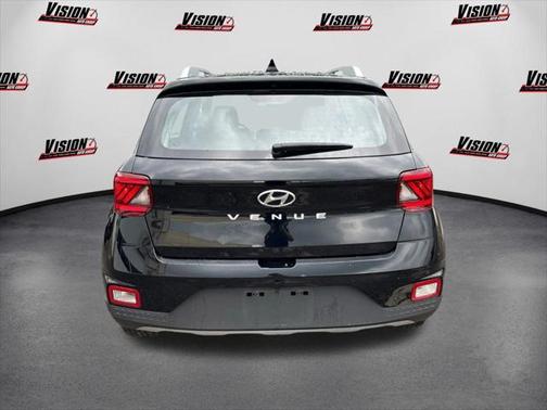 2021 Hyundai VENUE SEL
