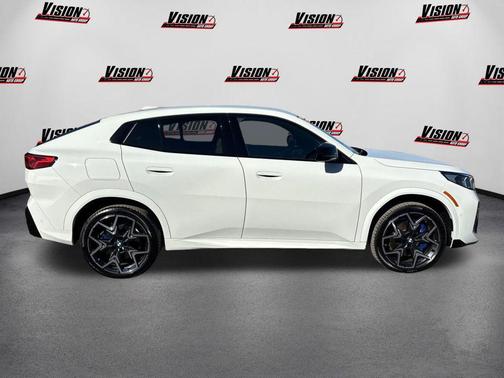 2024 BMW X2 M35i