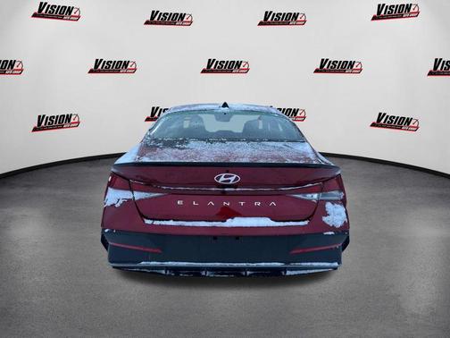 2025 Hyundai ELANTRA Sport