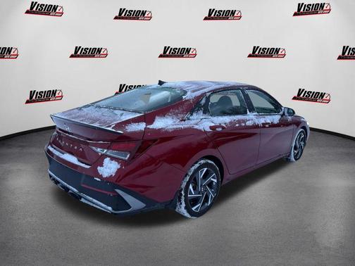 2025 Hyundai ELANTRA Sport