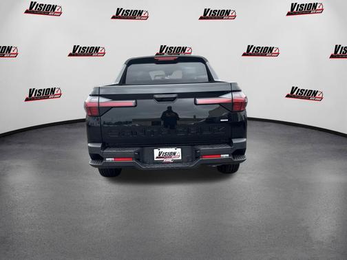 Phantom Black 2026 Hyundai SANTA CRUZ SE