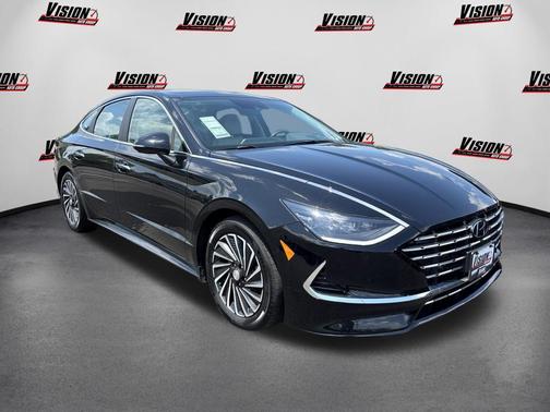 Onyx Black 2023 Hyundai SONATA Hybrid Limited