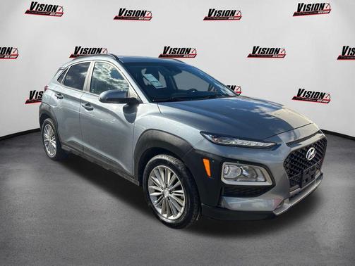 2020 Hyundai KONA SEL Plus