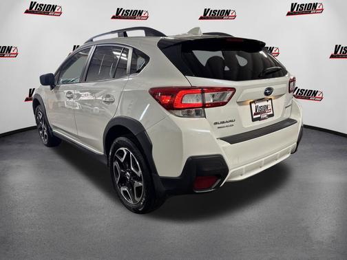 Crystal White Pearl 2018 Subaru Crosstrek 2.0i Limited