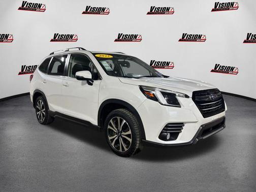 Crystal White Pearl 2022 Subaru Forester Limited