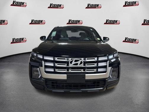 Phantom Black 2026 Hyundai SANTA CRUZ SE