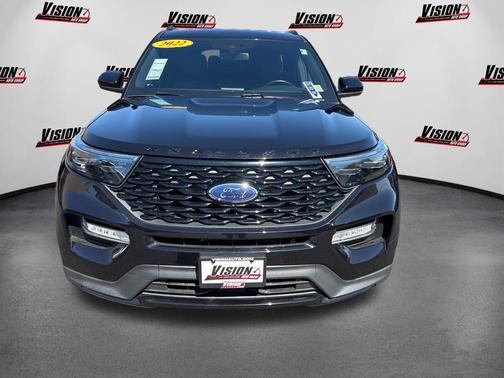 Agate Black Metallic 2022 Ford Explorer ST-Line