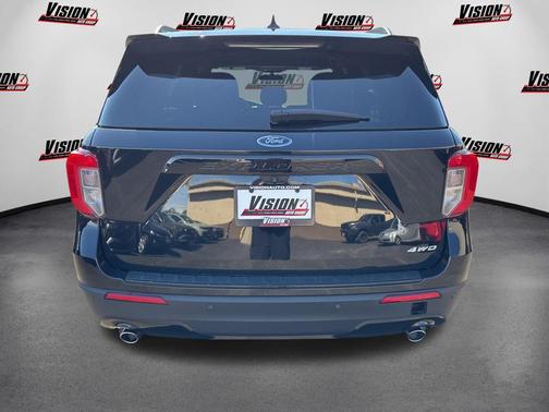 Agate Black Metallic 2022 Ford Explorer ST-Line