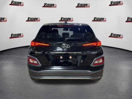 Ultra Black 2021 Hyundai KONA EV Ultimate