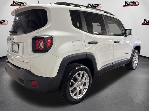 Alpine White Clearcoat 2019 Jeep Renegade Sport