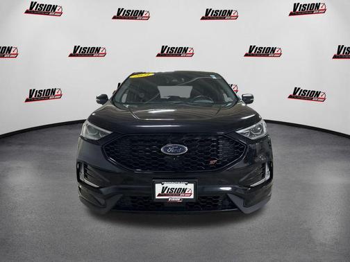 2021 Ford Edge ST