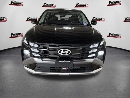 Phantom Black 2026 Hyundai TUCSON SE
