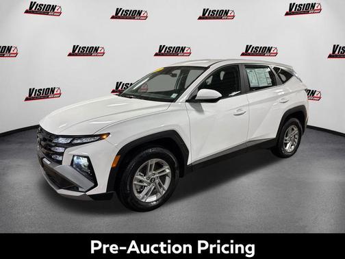 2025 Hyundai TUCSON SE