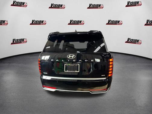 Abyss Black Pearl 2026 Hyundai Palisade Hybrid Calligraphy