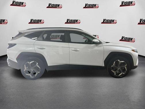 White Pearl 2024 Hyundai TUCSON Hybrid SEL Convenience