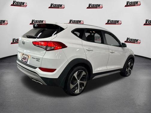 2017 Hyundai TUCSON Sport