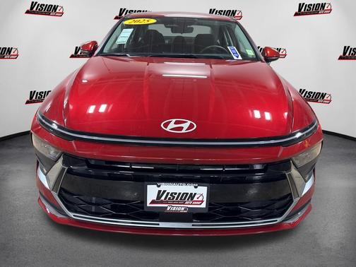 Ultimate red 2025 Hyundai SONATA SE