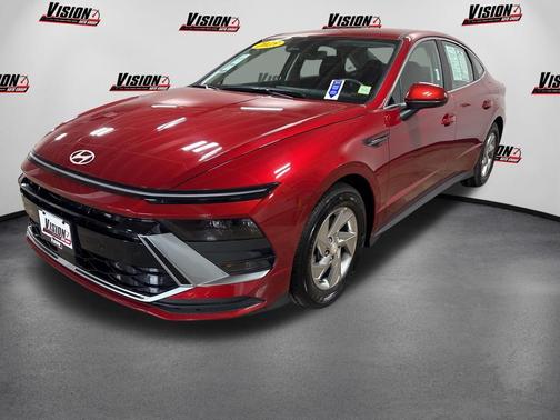 Ultimate red 2025 Hyundai SONATA SE