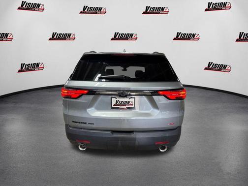 Sterling Gray Metallic 2023 Chevrolet Traverse RS