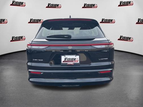 Black 2025 Toyota Crown Signia Limited