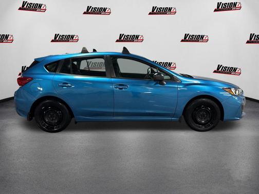 2019 Subaru Impreza 2.0i