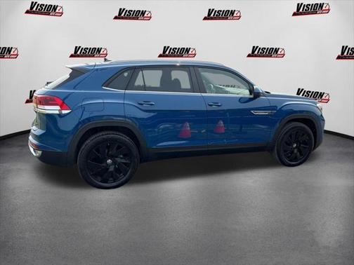 2025 Volkswagen Atlas Cross Sport 2.0T SE w/Technology 4MOTION