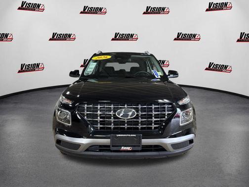 Onyx Black 2026 Hyundai VENUE SEL