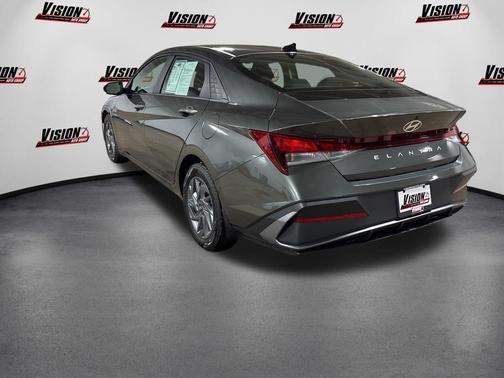 Amazon Gray 2024 Hyundai ELANTRA SEL