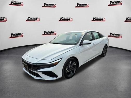 2025 Hyundai ELANTRA SEL