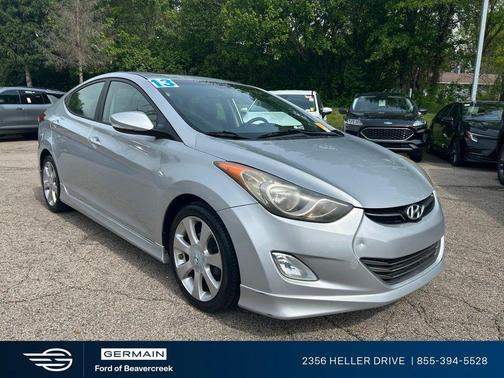 Radiant Silver Metallic 2013 Hyundai ELANTRA Limited