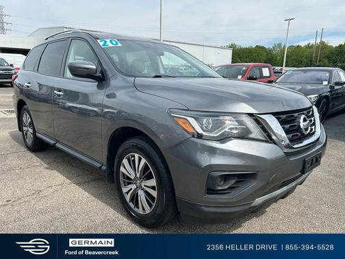 Gun Metallic 2020 Nissan Pathfinder S 4WD