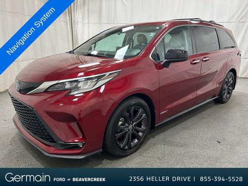 2021 Toyota Sienna XSE 7 Passenger