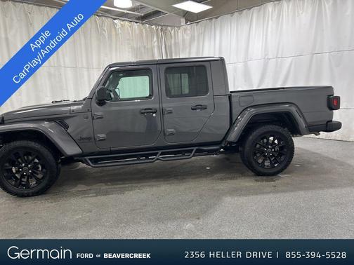 2025 Jeep Gladiator Nighthawk